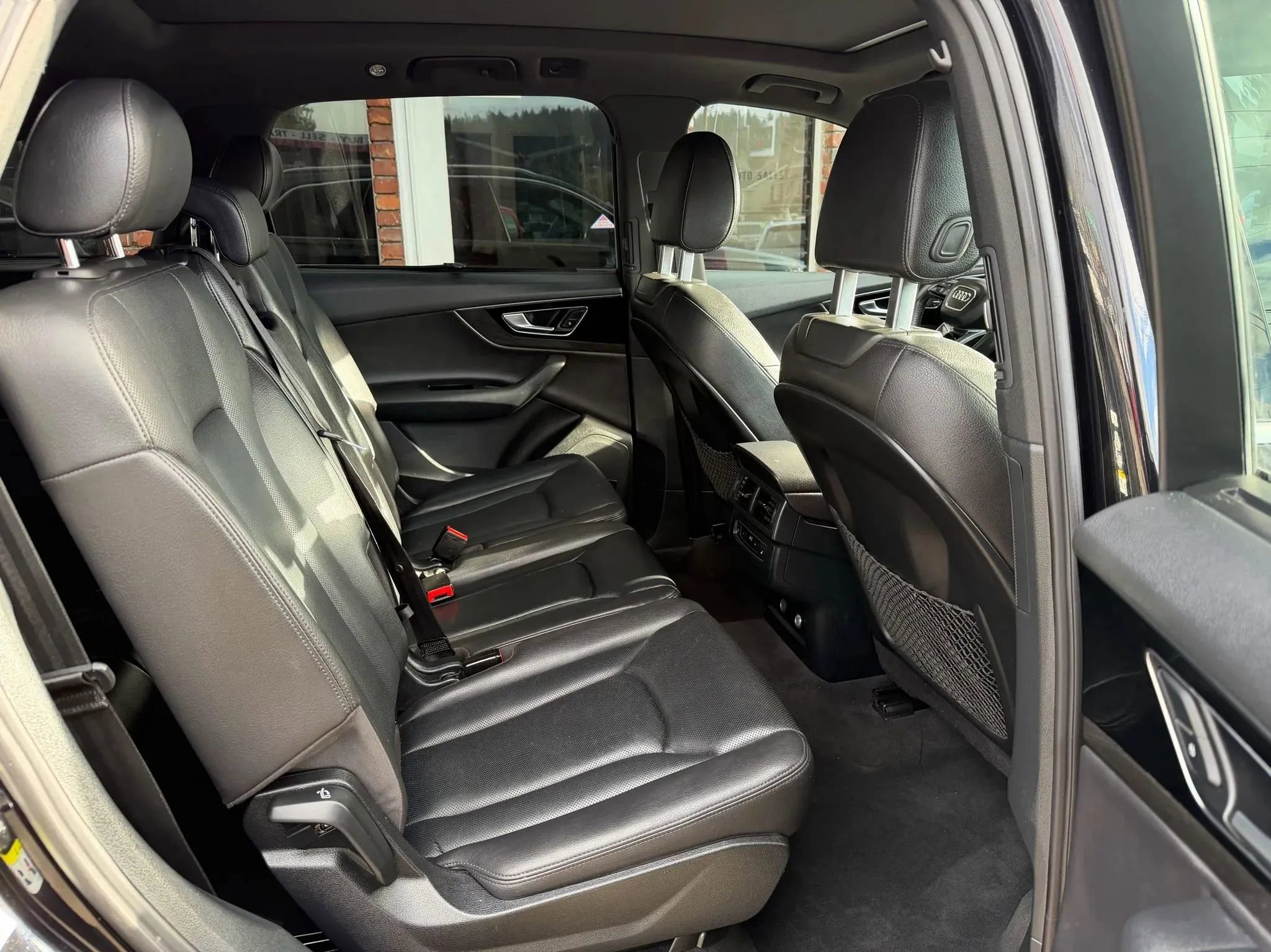 Used 2018 Audi Q7 3.0T Premium Plus w/ Premium Plus Package image 12