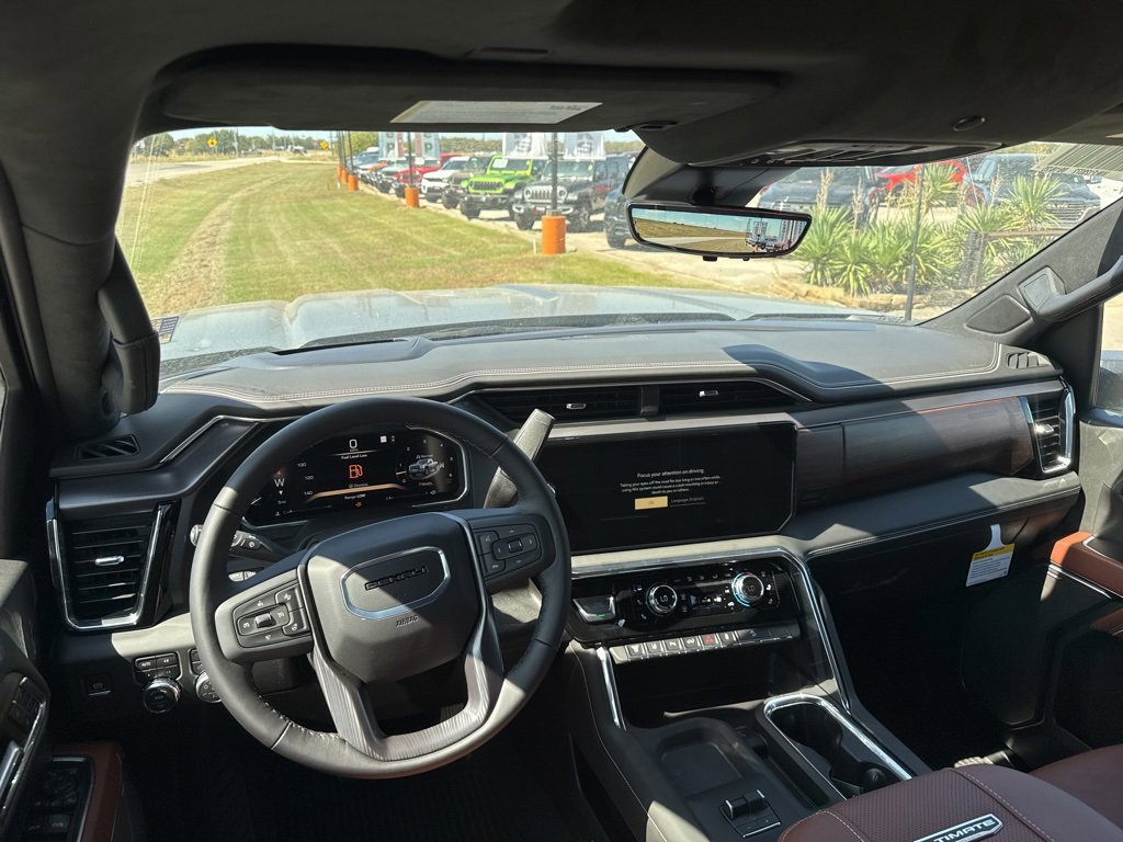 New 2026 GMC Sierra 2500 Denali Ultimate w/ Max Trailering Package image 10