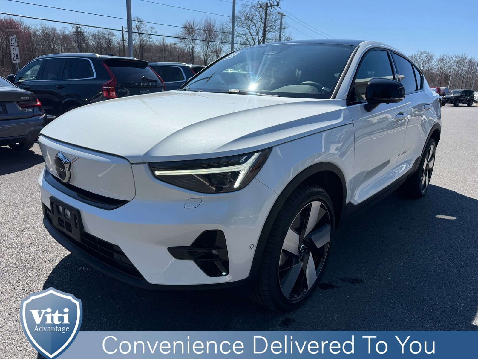 Used 2023 Volvo C40 P8 Recharge Ultimate image 4