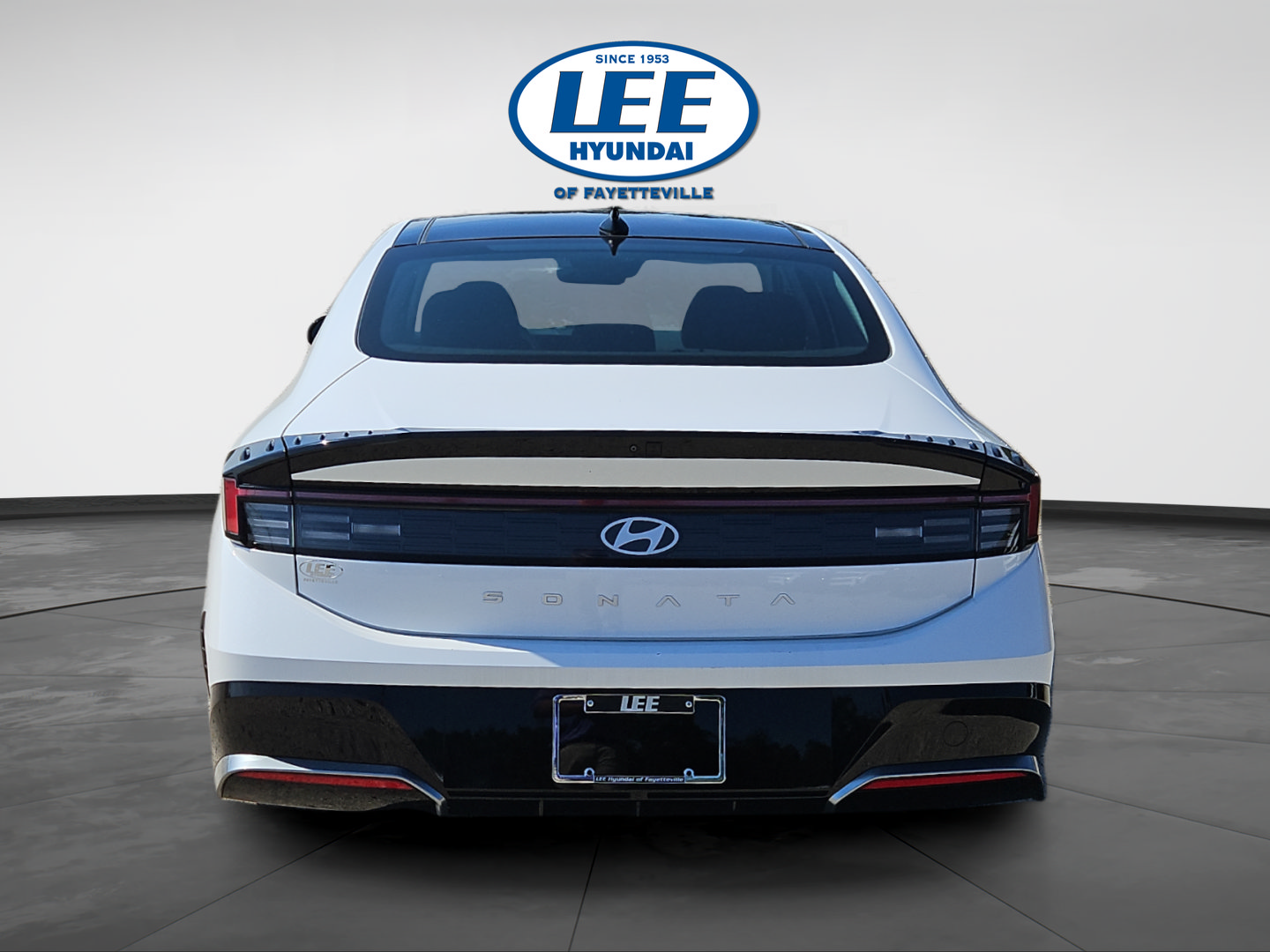 Certified 2024 Hyundai Sonata SEL w/ Convenience Package FWD image 4