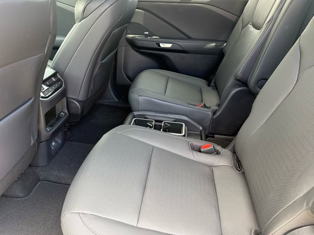 New 2026 Lexus TX 500h AWD image 24