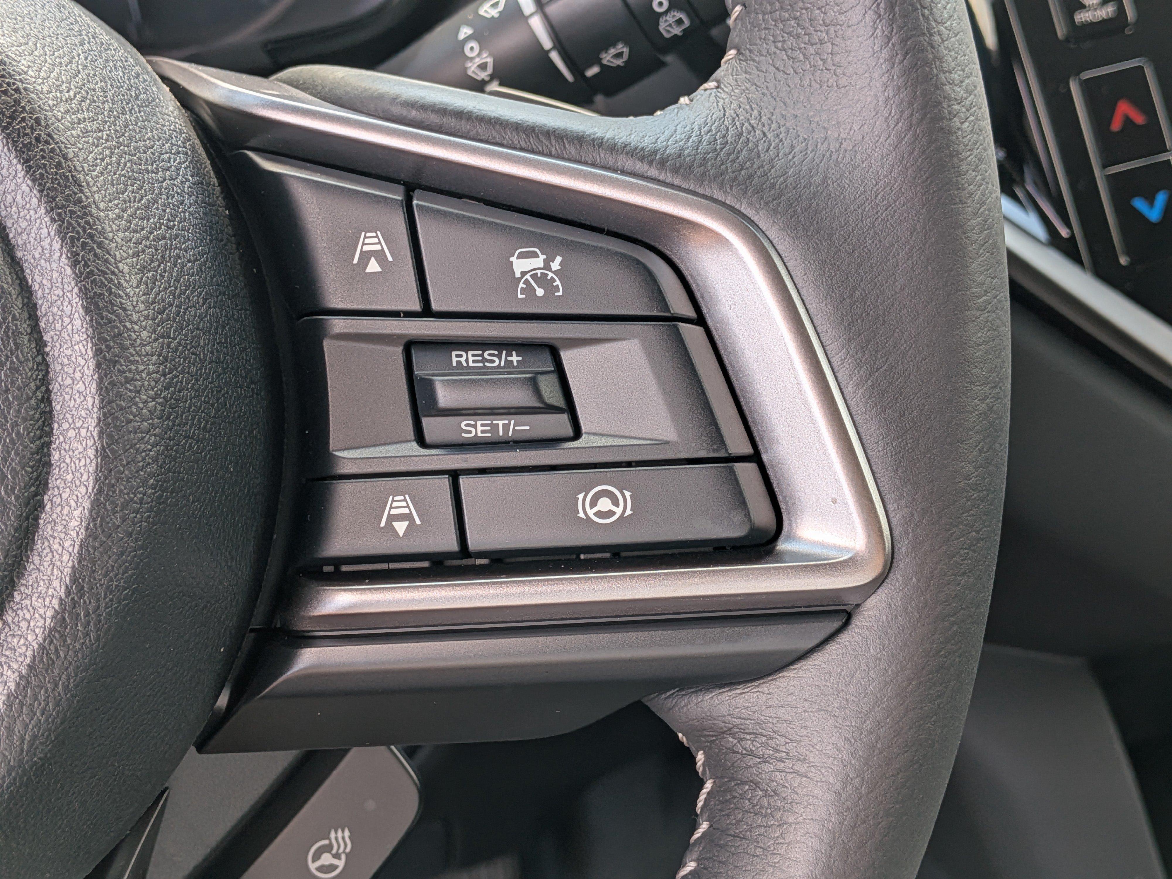 New 2026 Subaru Ascent Limited AWD/4WD image 25