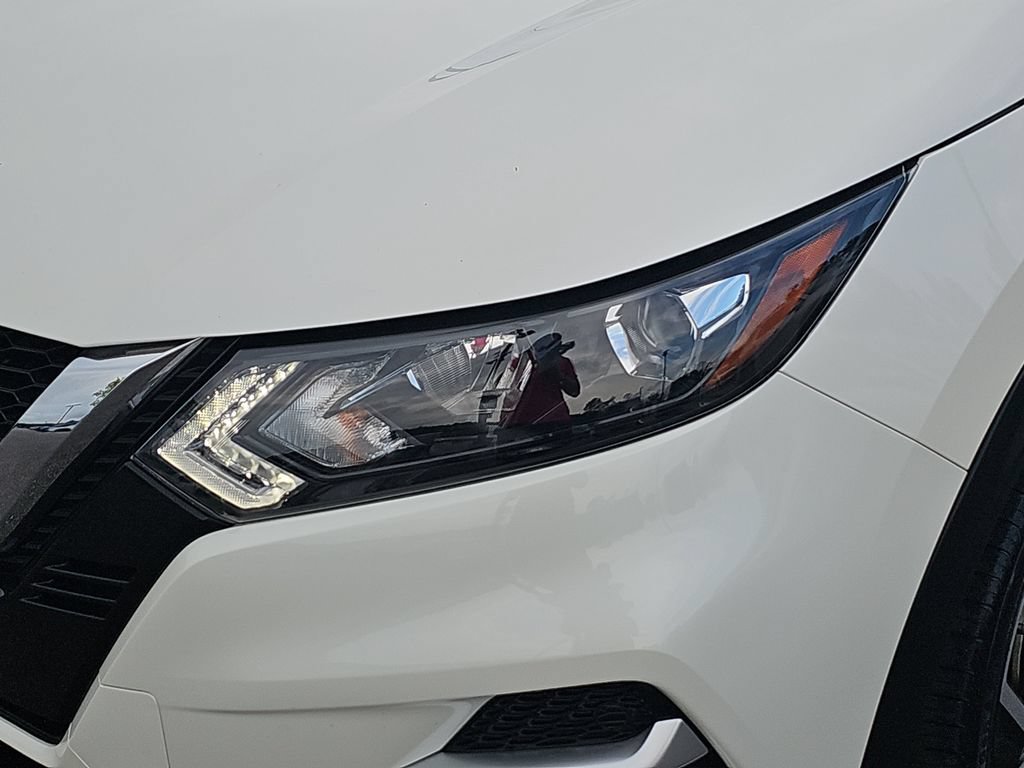 Used 2022 Nissan Rogue Sport SL AWD/4WD image 31
