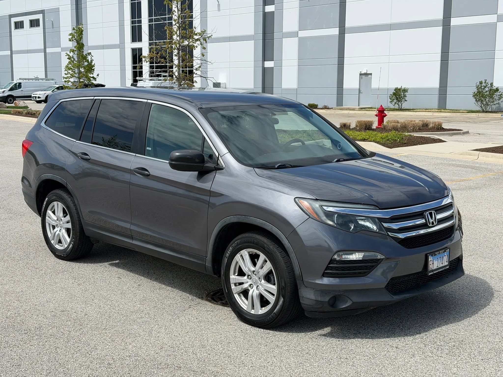 Used 2016 Honda Pilot LX image 3
