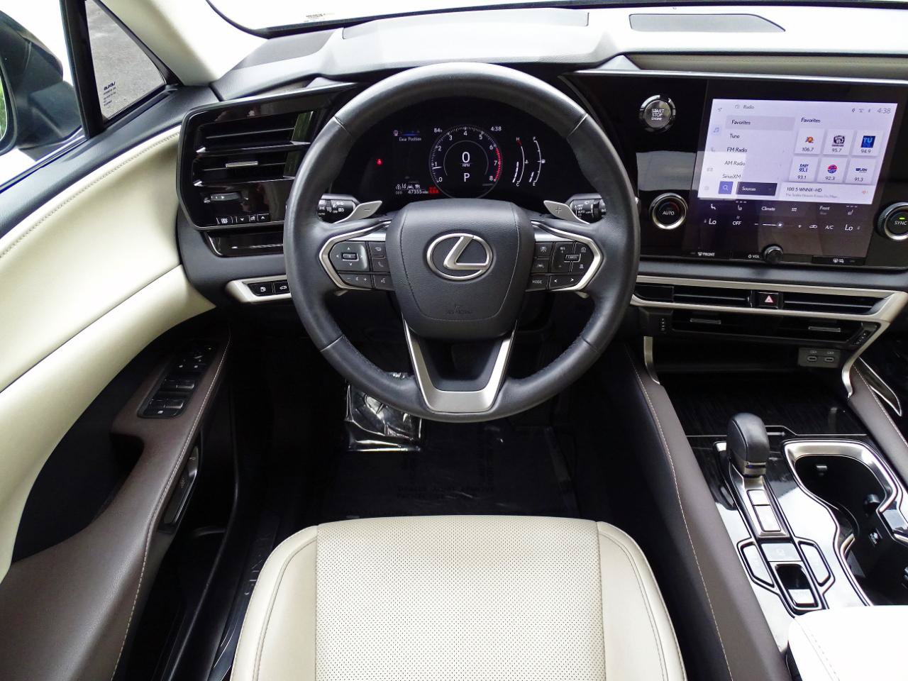 Used 2023 Lexus RX 350 FWD image 29