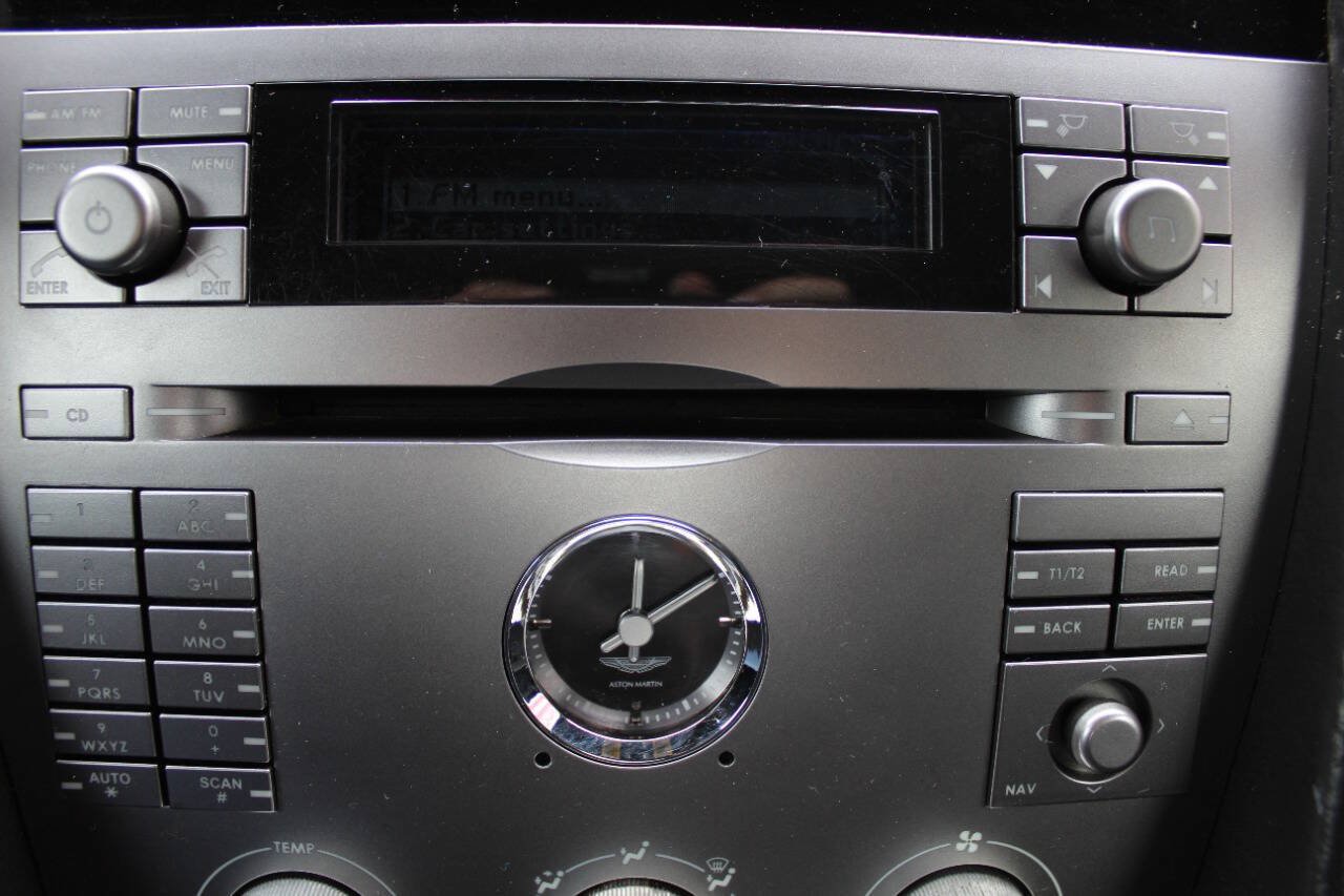 Used 2006 Aston Martin DB9 Volante RWD image 17