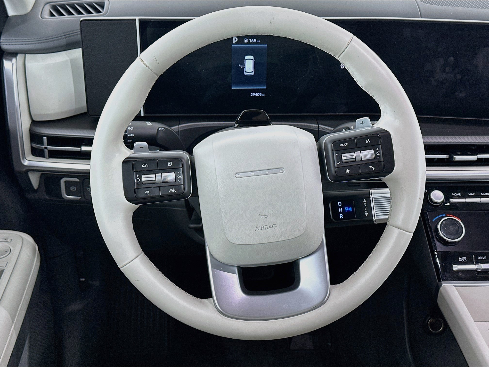 Used 2025 Hyundai Santa Fe SEL AWD/4WD image 18