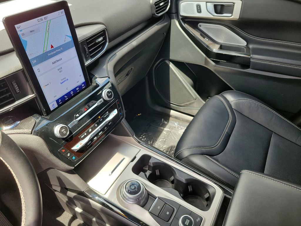 Used 2023 Ford Explorer ST w/ Equipment Group 401A AWD/4WD image 30