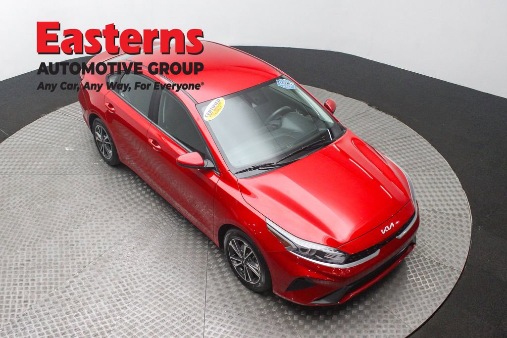 Used 2024 Kia Forte LXS image 3