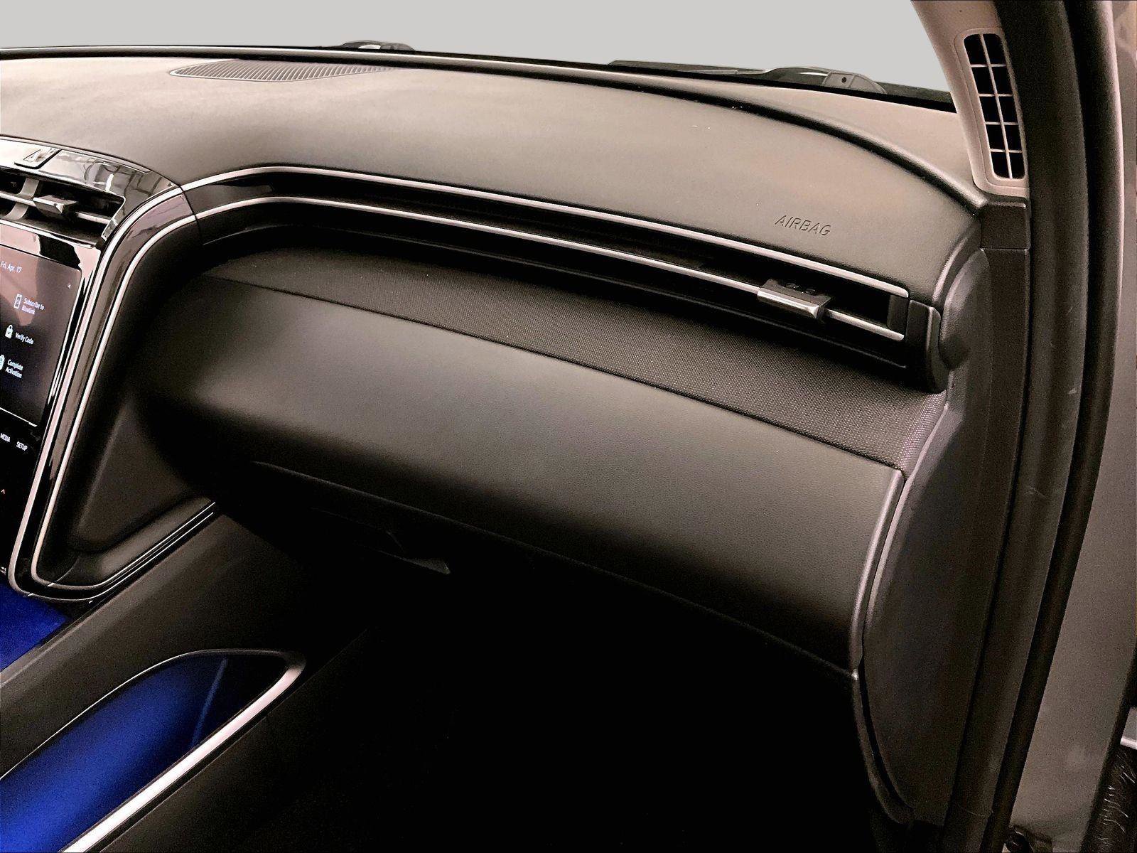 Used 2023 Hyundai Tucson Limited w/ Cargo Package AWD/4WD image 15