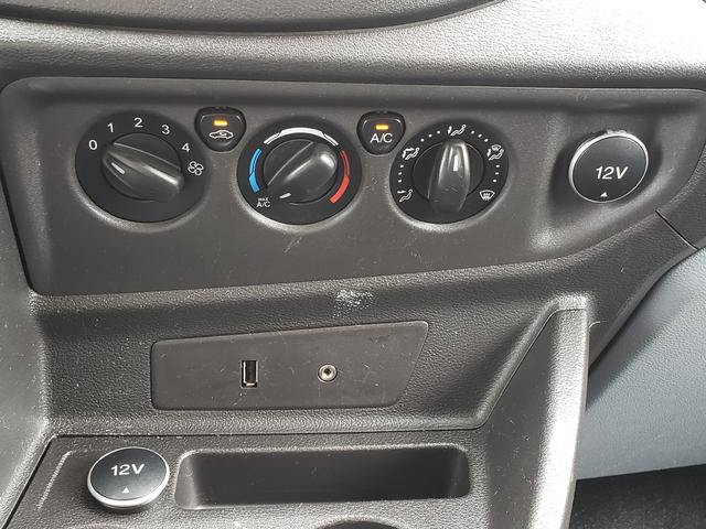 Used 2016 Ford Transit 250 130 Low Roof RWD image 22