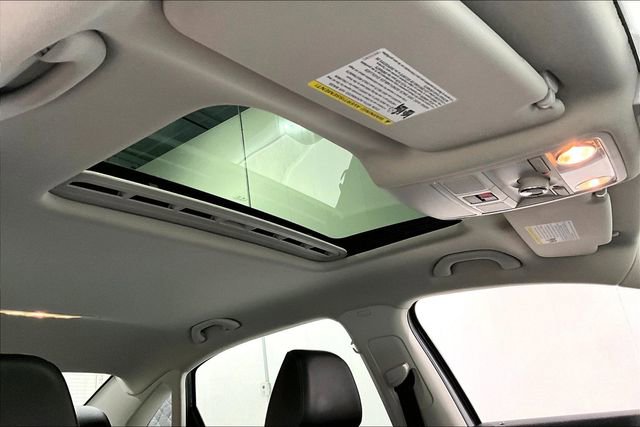 Used 2020 Volkswagen Passat 2.0T SEL image 28