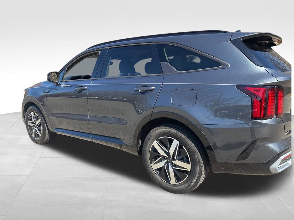 Used 2022 Kia Sorento S image 15