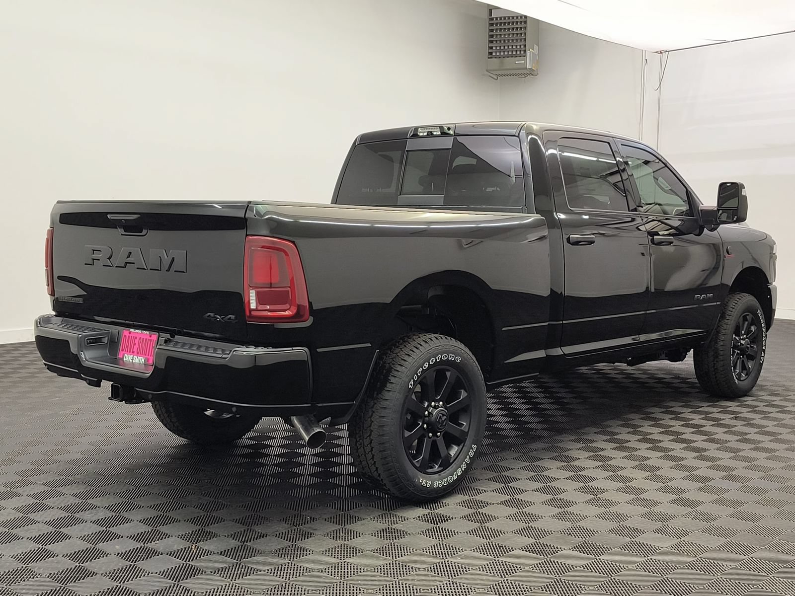 New 2026 RAM 3500 Big Horn AWD/4WD image 9