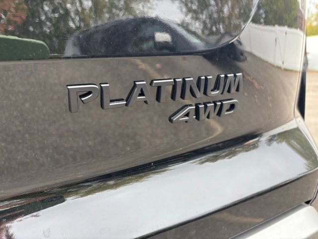 New 2025 Nissan Pathfinder Platinum image 13