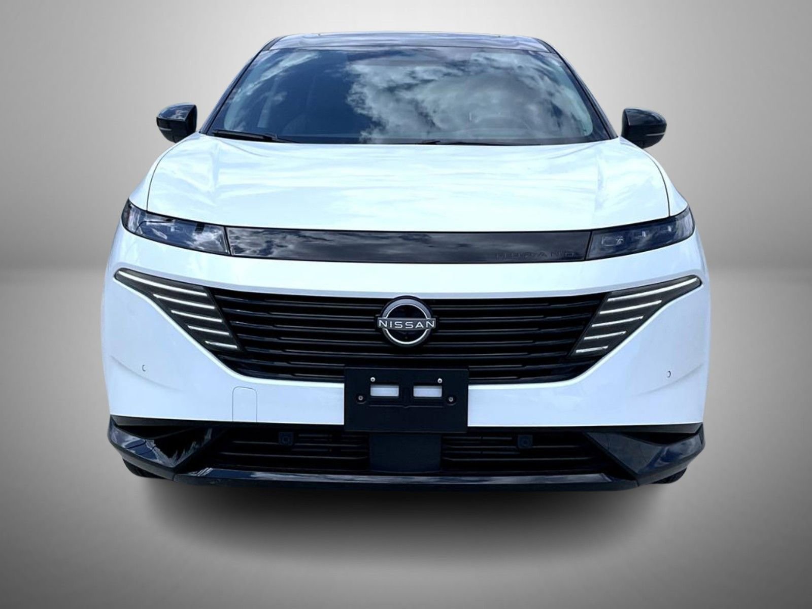 Certified 2025 Nissan Murano Platinum w/ Cargo Package AWD/4WD image 2