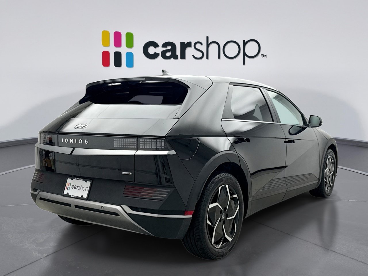 Used 2024 Hyundai Ioniq 5 SEL AWD/4WD image 5