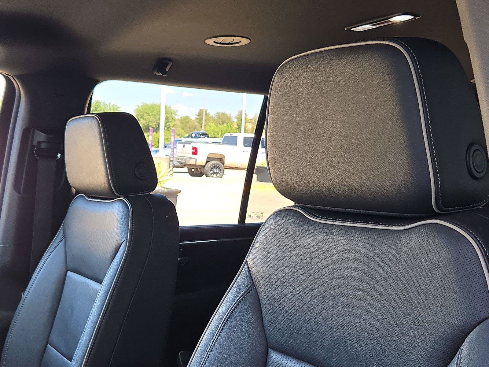 Used 2025 Chevrolet Tahoe Premier AWD/4WD image 11