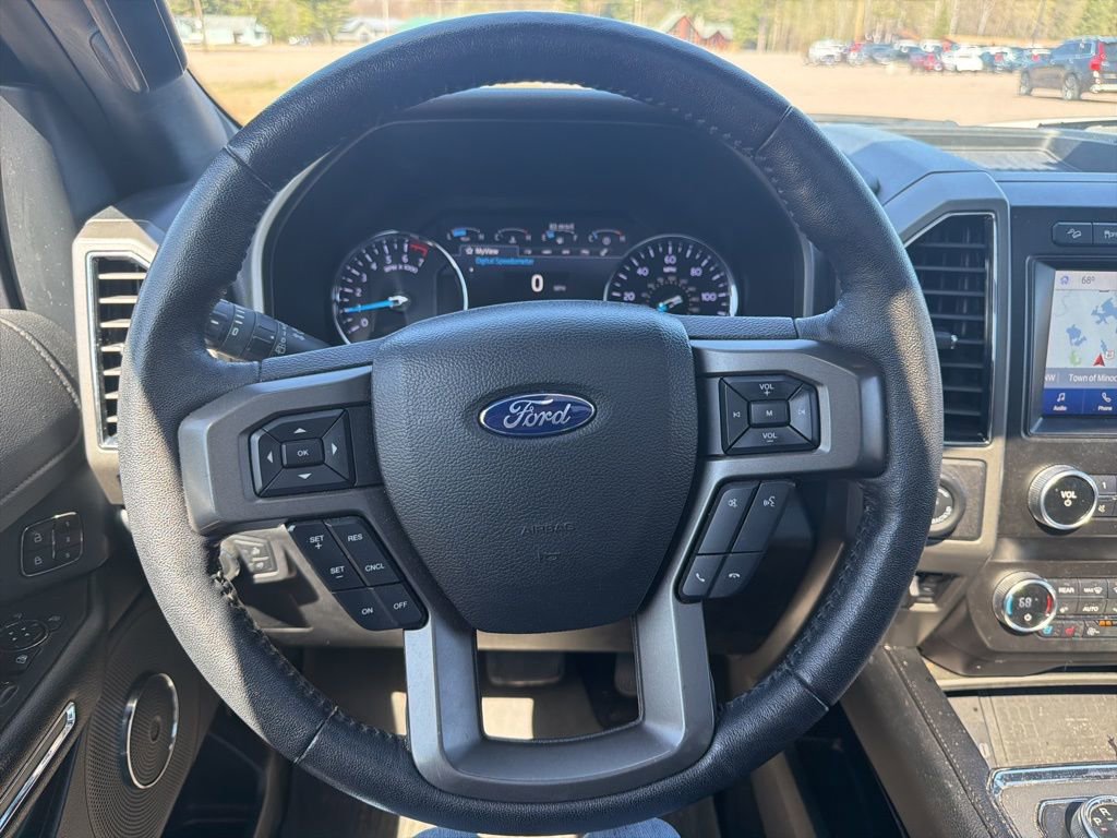 Used 2020 Ford Expedition XLT w/ Equipment Group 202A AWD/4WD image 21