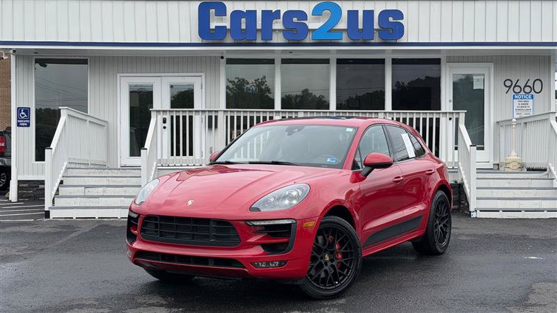 Used 2017 Porsche Macan GTS AWD/4WD image 2