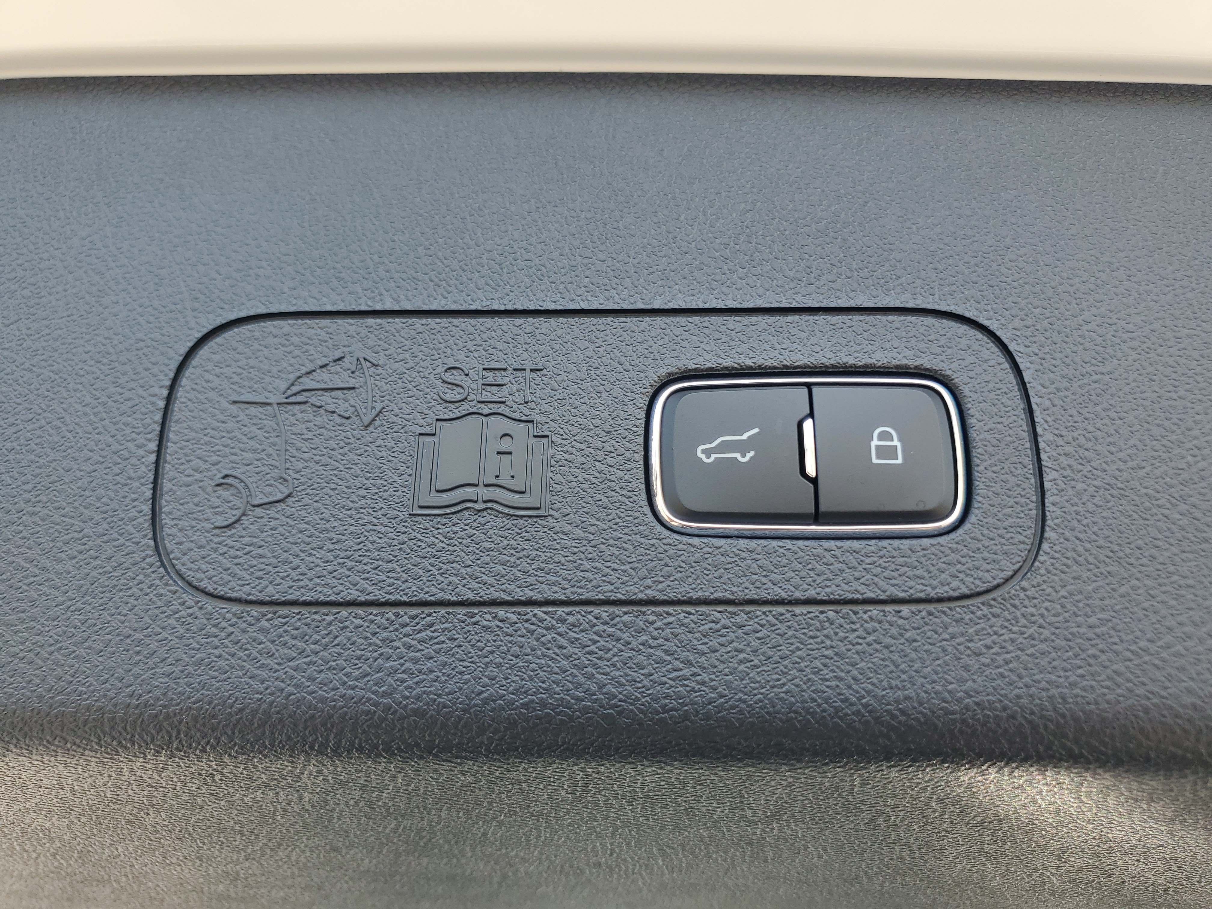 New 2027 Lincoln Aviator AWD image 31