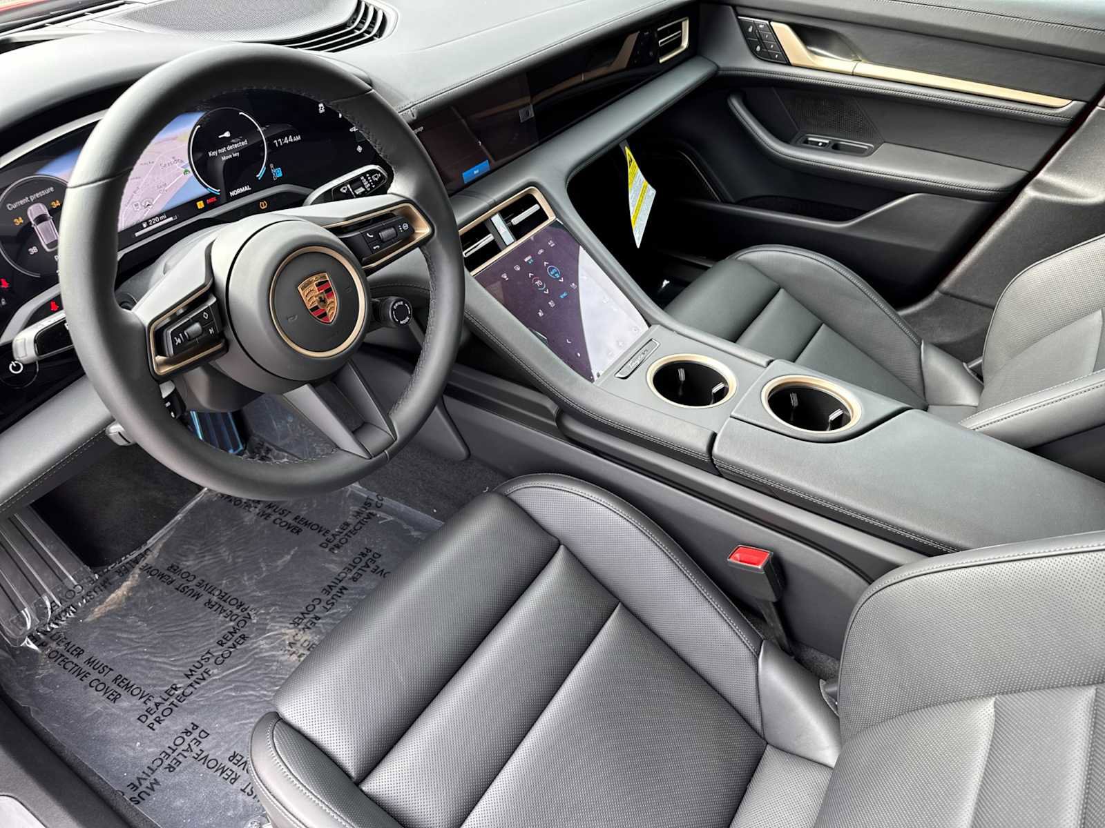 New 2025 Porsche Taycan 4 Cross Turismo image 4