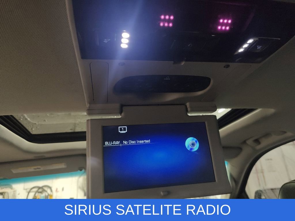 Used 2020 Cadillac Escalade Premium Luxury w/ Escalade Sport Edition image 40