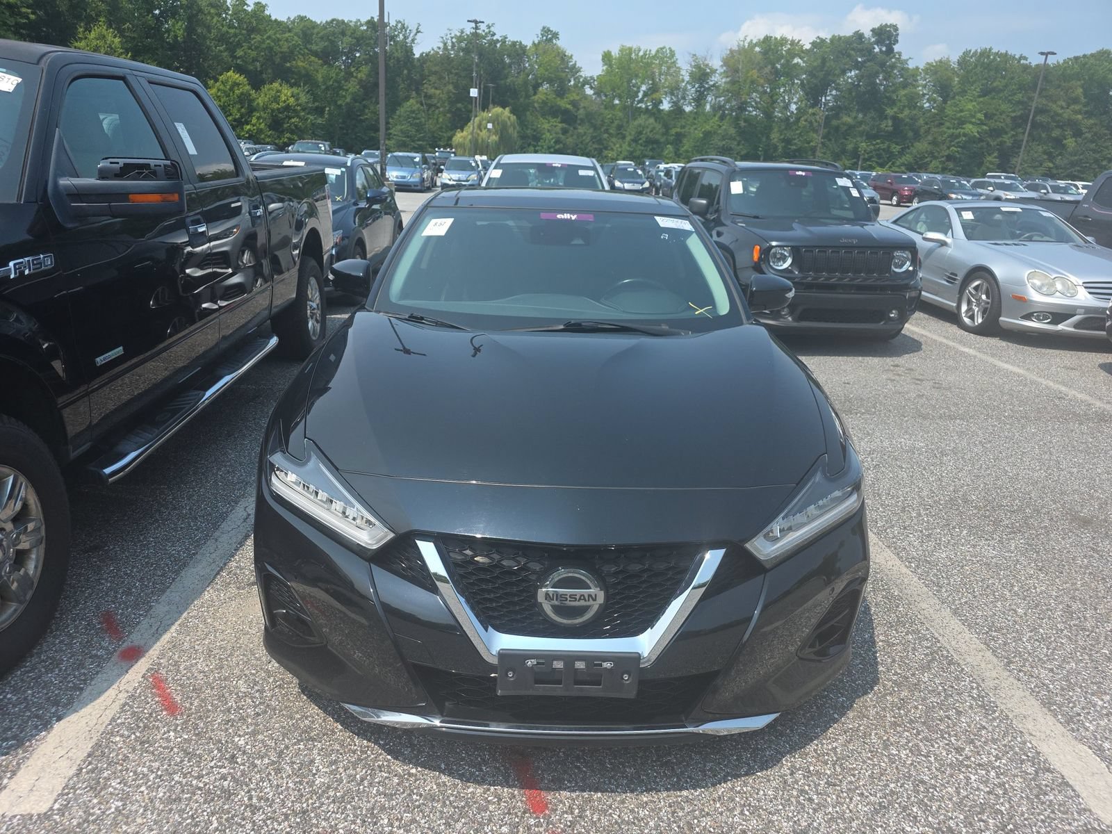 Used 2021 Nissan Maxima Platinum w/ Sport Mat Group FWD image 2