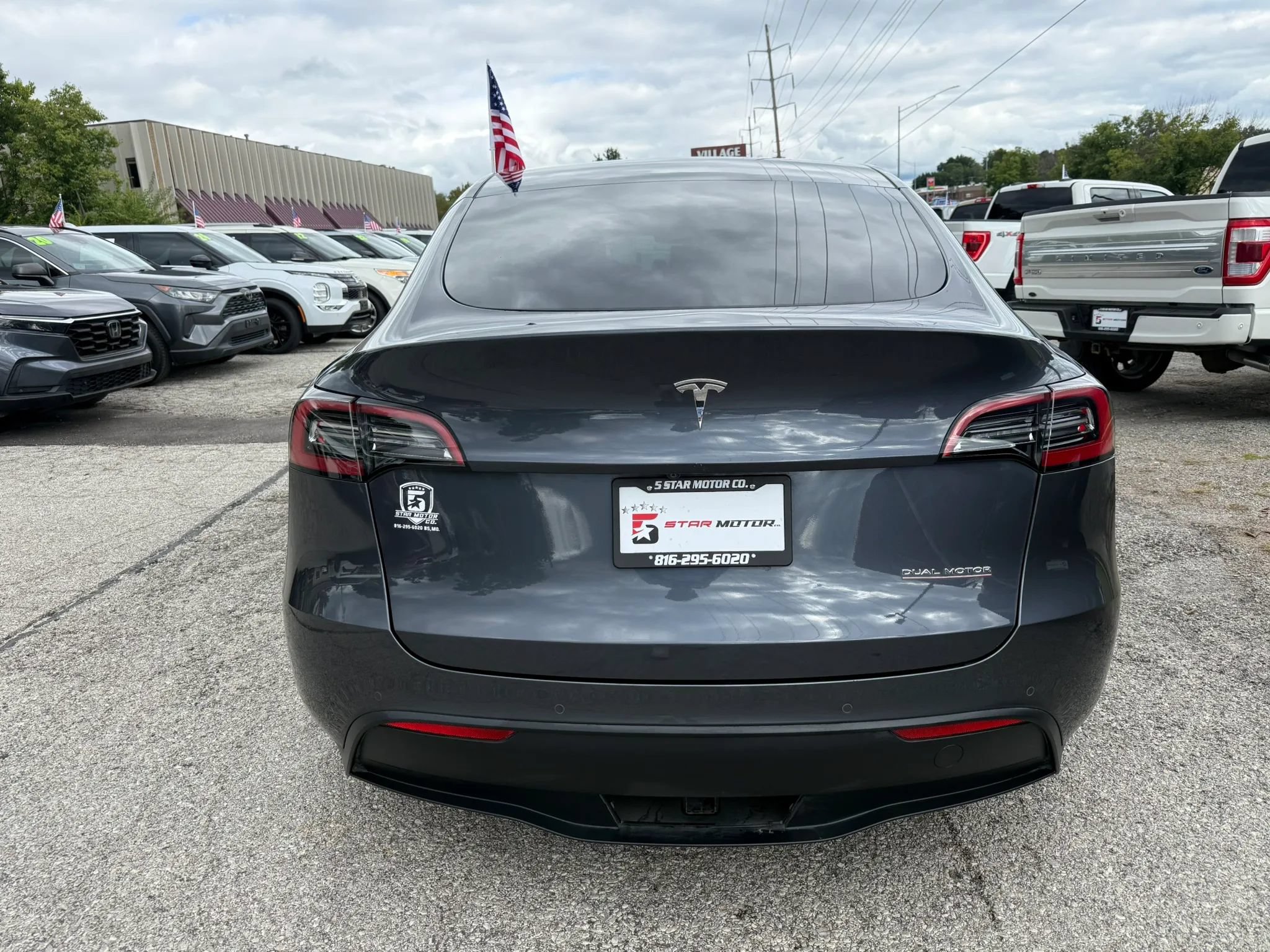 Used 2022 Tesla Model Y Performance AWD/4WD image 5