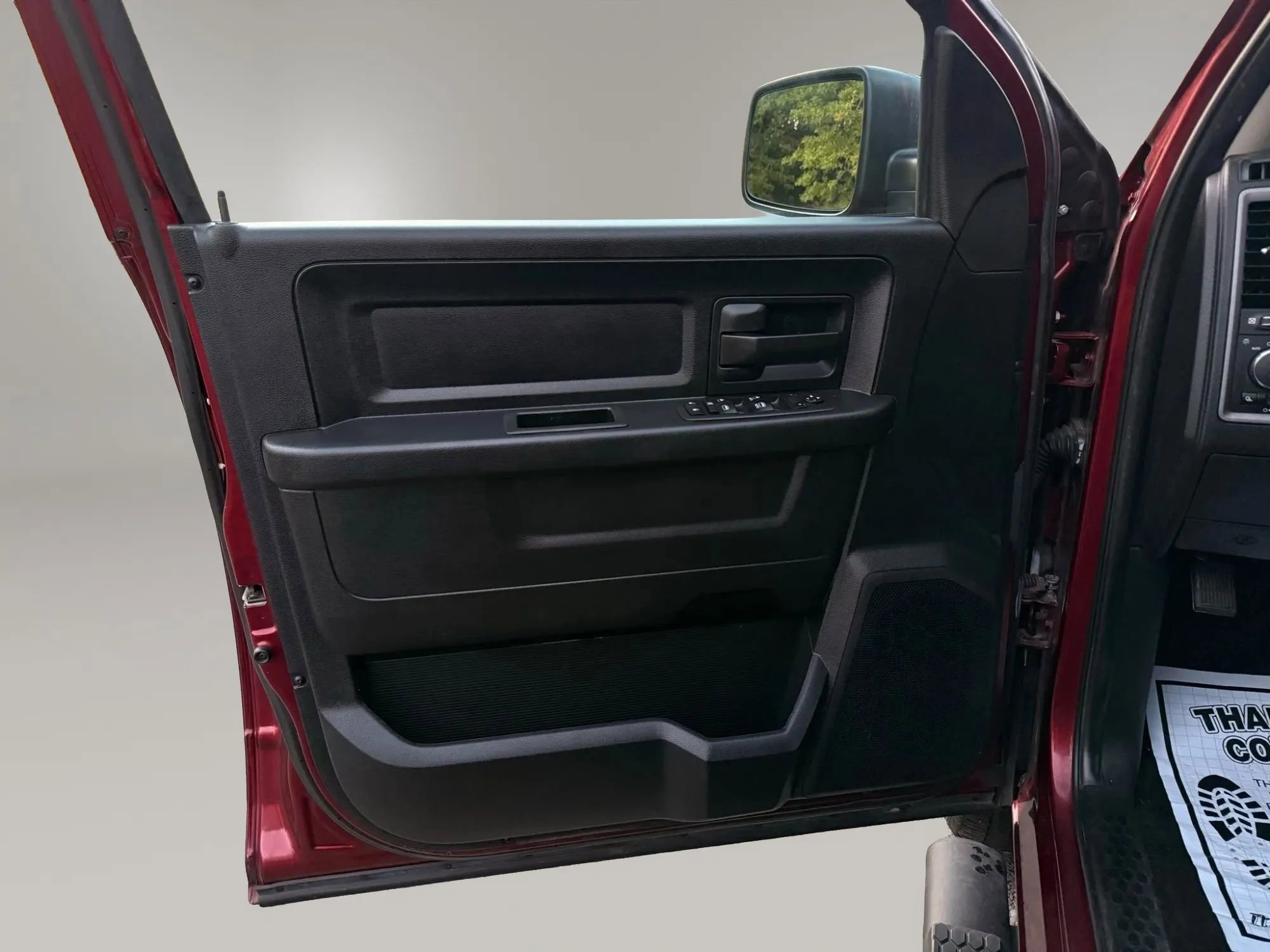 Used 2017 RAM 1500 Express AWD/4WD image 14