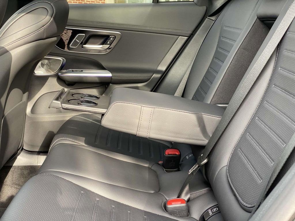 Certified 2025 Mercedes-Benz GLC 300 4MATIC image 20