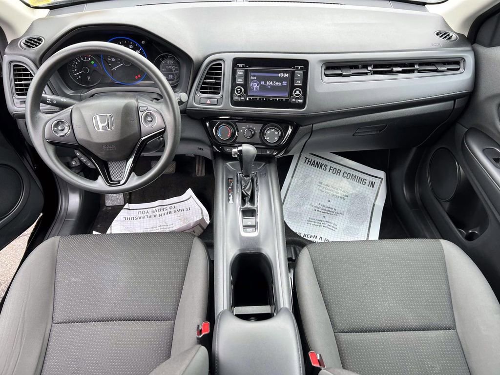 Used 2020 Honda HR-V LX image 13