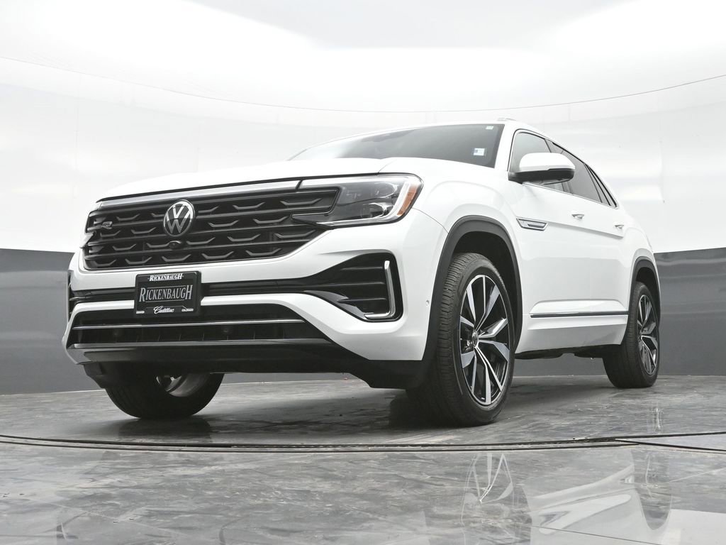 Used 2025 Volkswagen Atlas Cross Sport SEL Premium R-Line image 17
