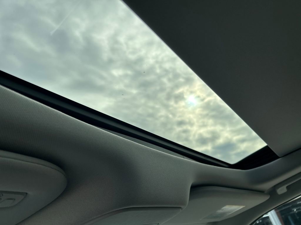 New 2025 Ford Expedition Active image 21