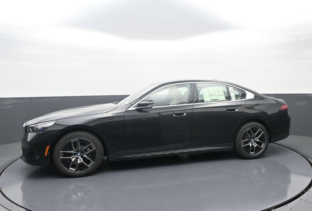 New 2027 BMW 530i xDrive AWD/4WD image 4