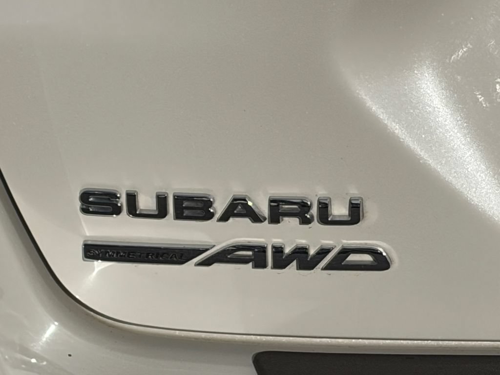 Used 2024 Subaru Crosstrek 2.0i Premium AWD/4WD image 9