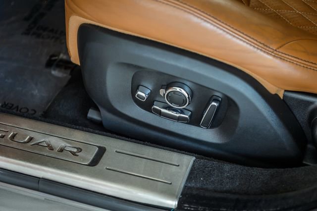 Used 2017 Jaguar XJ L Portfolio image 42