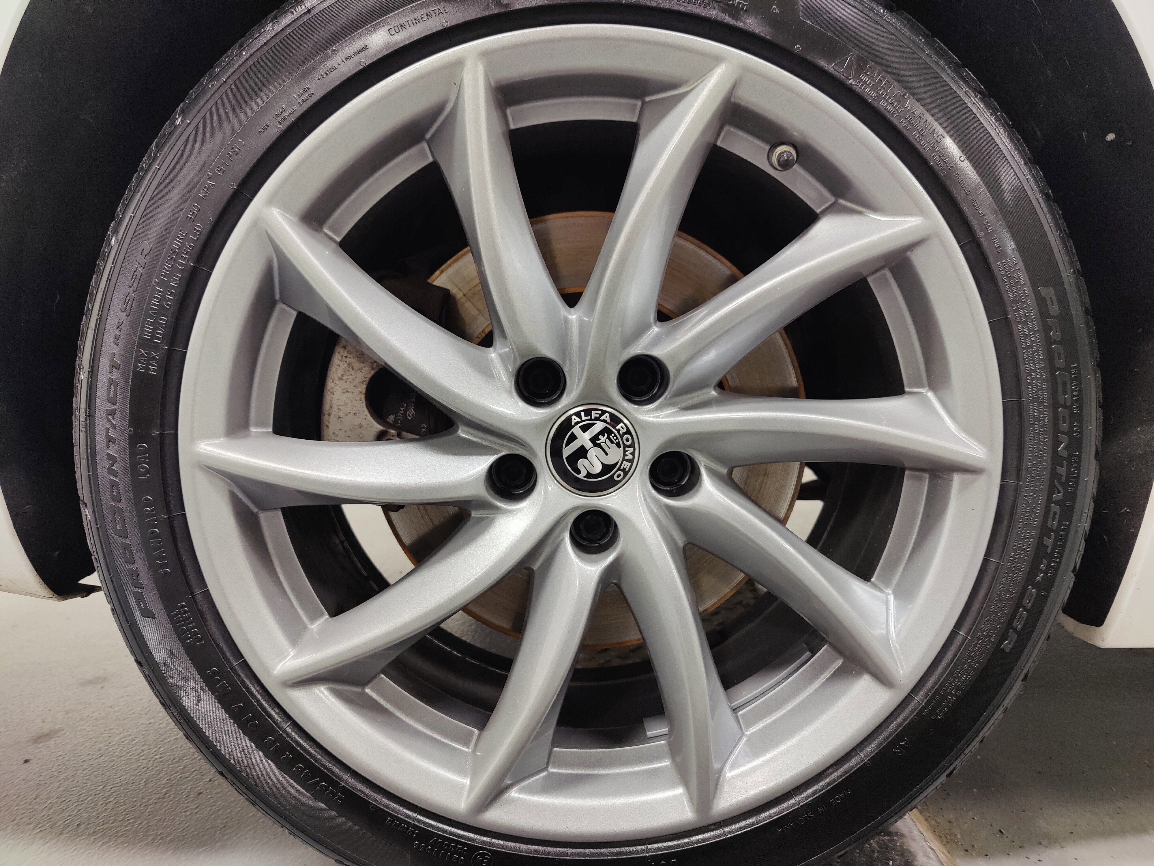 Certified 2024 Alfa Romeo Giulia Ti image 23