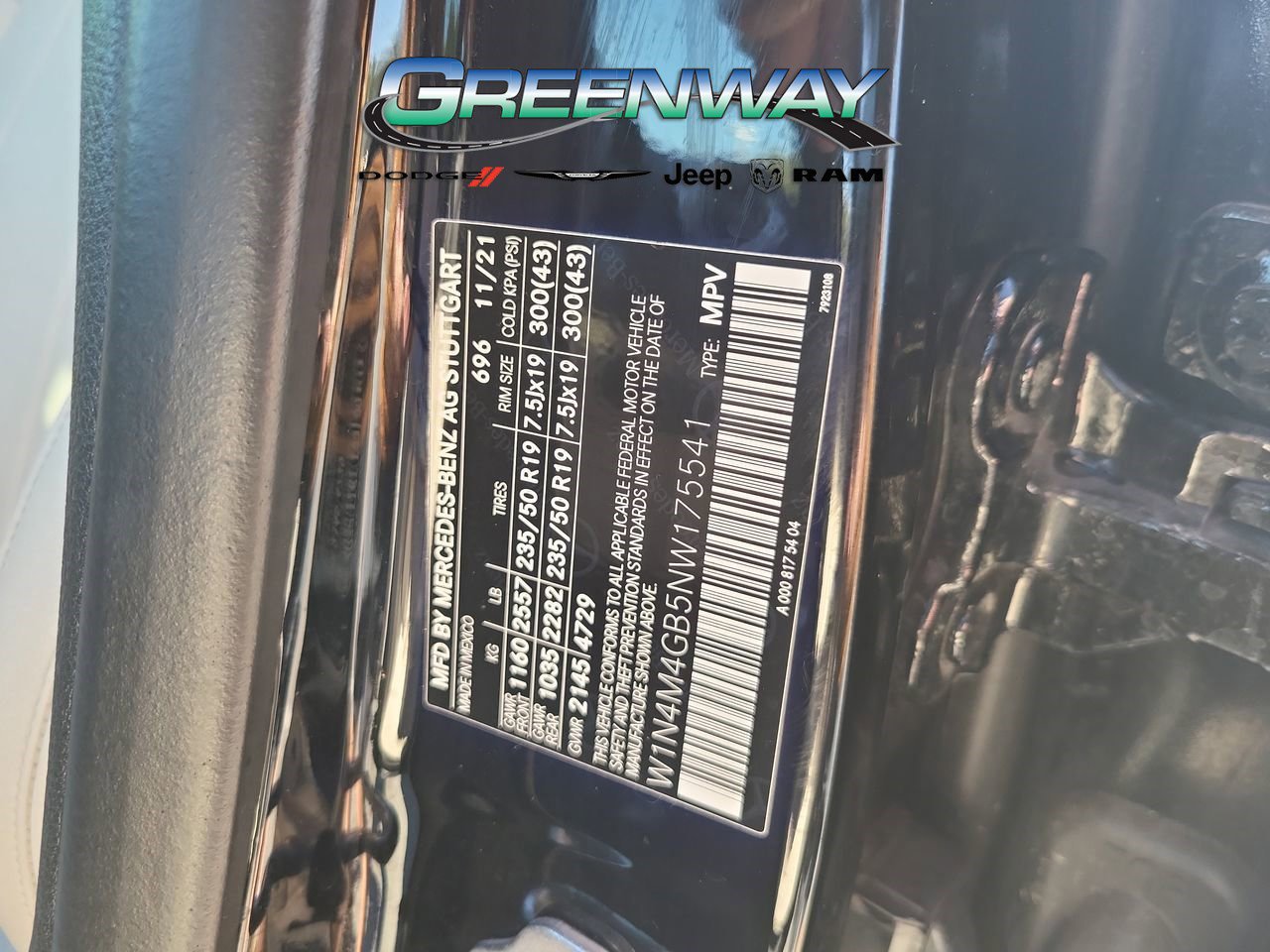 Used 2022 Mercedes-Benz GLB 250 image 32