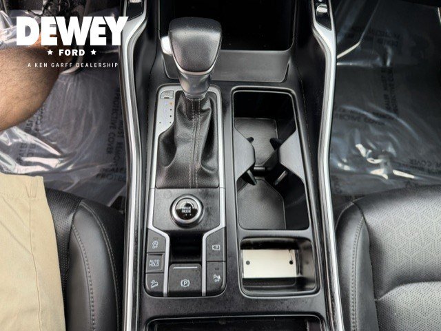 Used 2022 Kia Sorento EX w/ Panoramic Sunroof Package FWD image 25