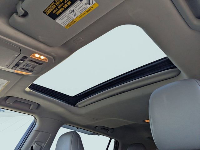 Used 2022 Toyota Highlander XLE image 22