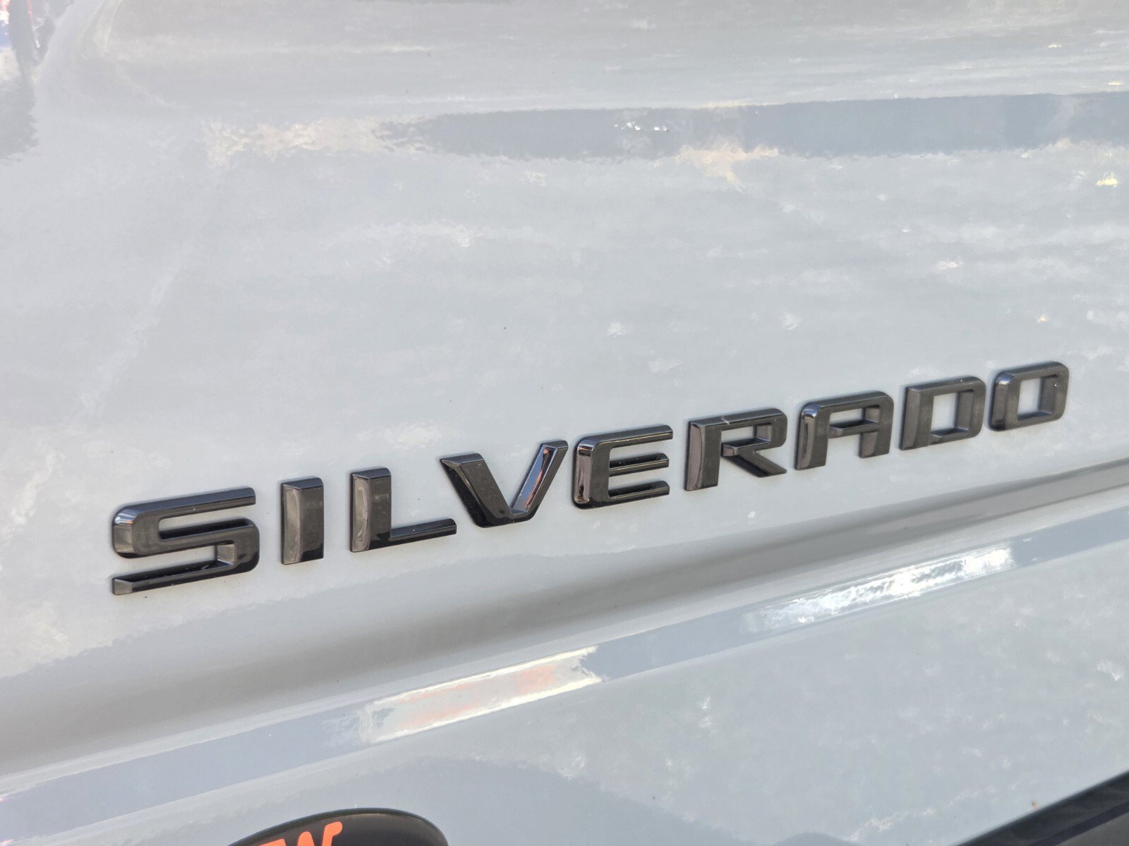 Used 2025 Chevrolet Silverado 1500 Custom Trail Boss w/ Dark Appearance Package AWD/4WD image 14