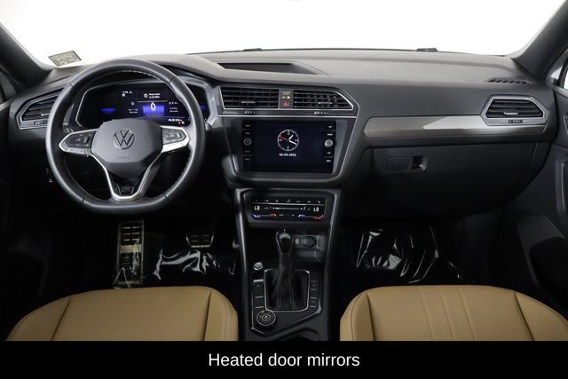 Used 2023 Volkswagen Tiguan SE R-Line AWD/4WD image 13