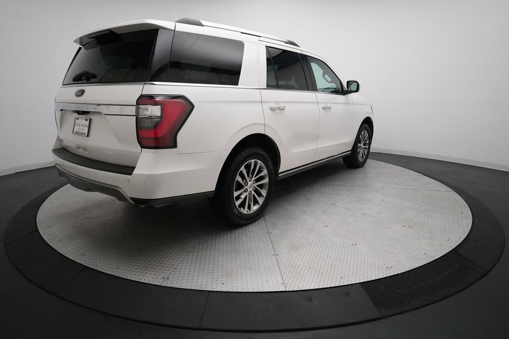 Used 2018 Ford Expedition Limited w/ Equipment Group 301A AWD/4WD image 35