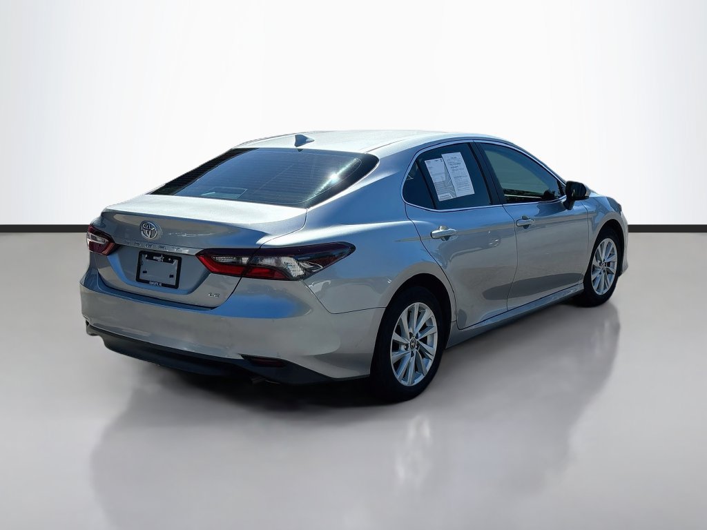 Used 2024 Toyota Camry LE FWD image 7