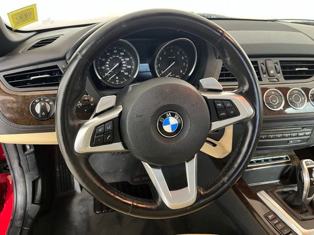 Used 2010 BMW Z4 sDrive35i image 20