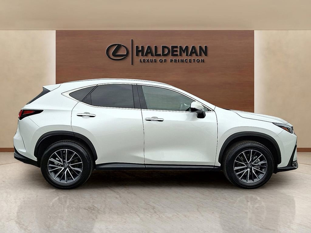 Used 2025 Lexus NX 350 AWD w/ Accessory Package (2T) image 7