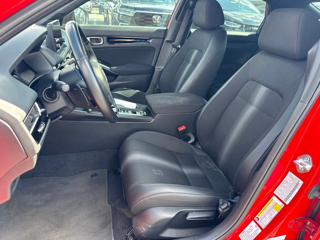 Used 2025 Honda Civic Sport image 15