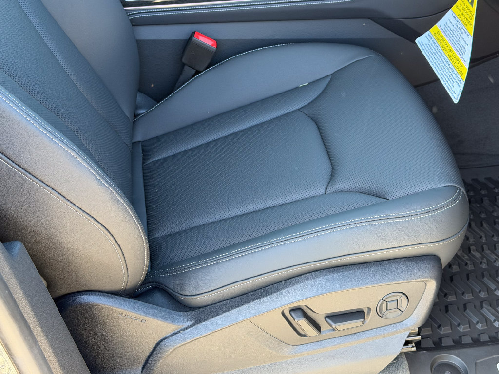 New 2026 Audi Q8 Premium Plus AWD/4WD image 8