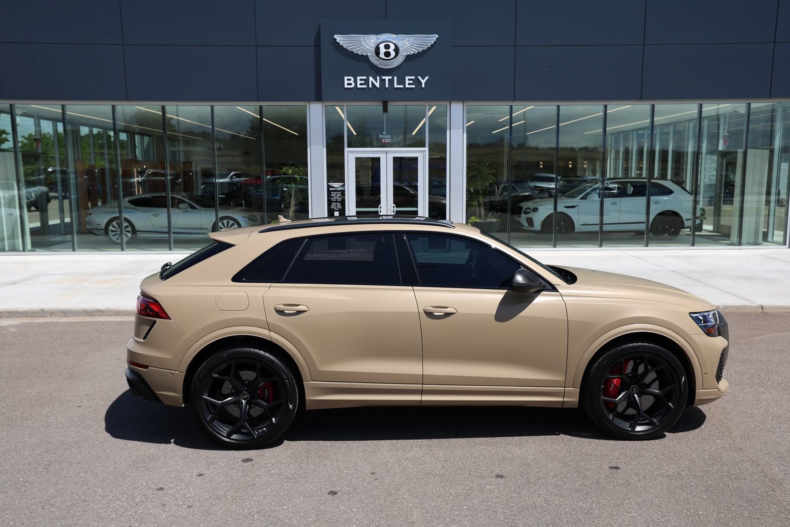 Used 2025 Audi RS Q8 performance AWD/4WD image 13